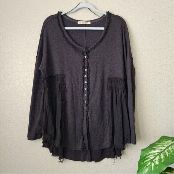 We The Free Oversize Button Down Knit Boho Gray Thermal Top Basics Minimalist S - Picture 1 of 11